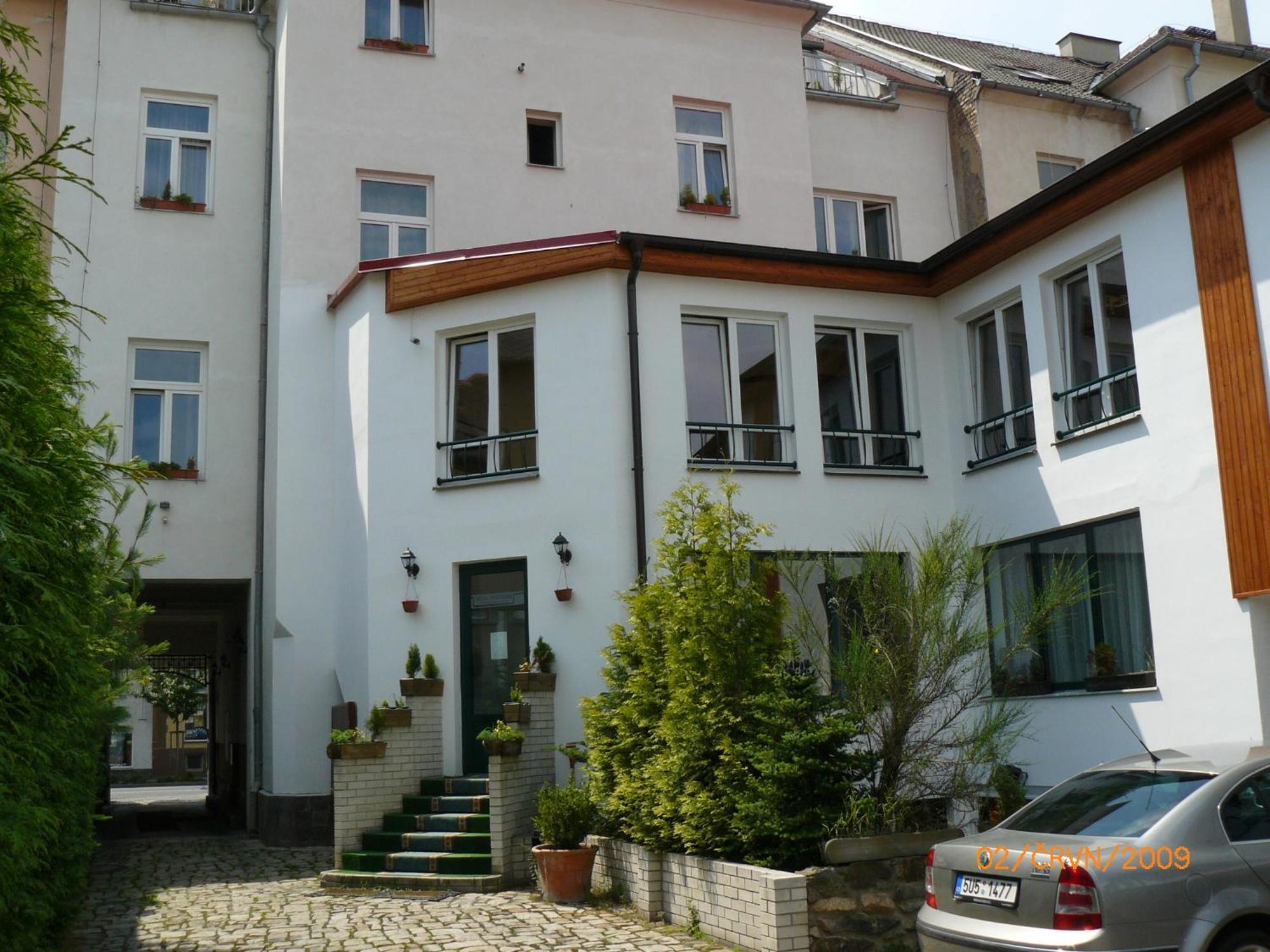 Art Hotel Chomutov Luaran gambar