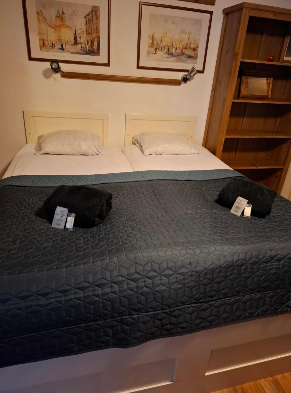 Art Hotel Chomutov Luaran gambar
