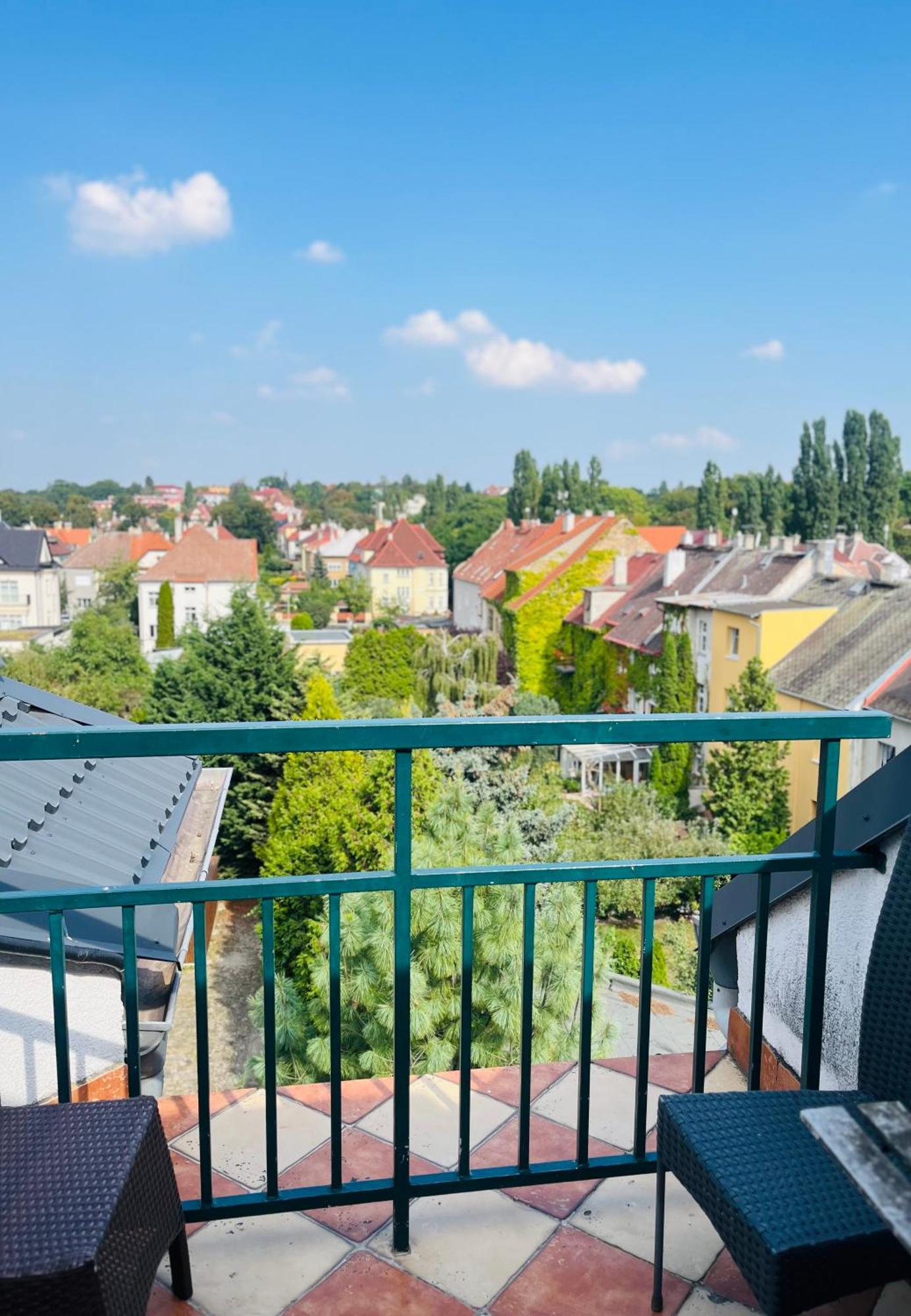 Art Hotel Chomutov Luaran gambar
