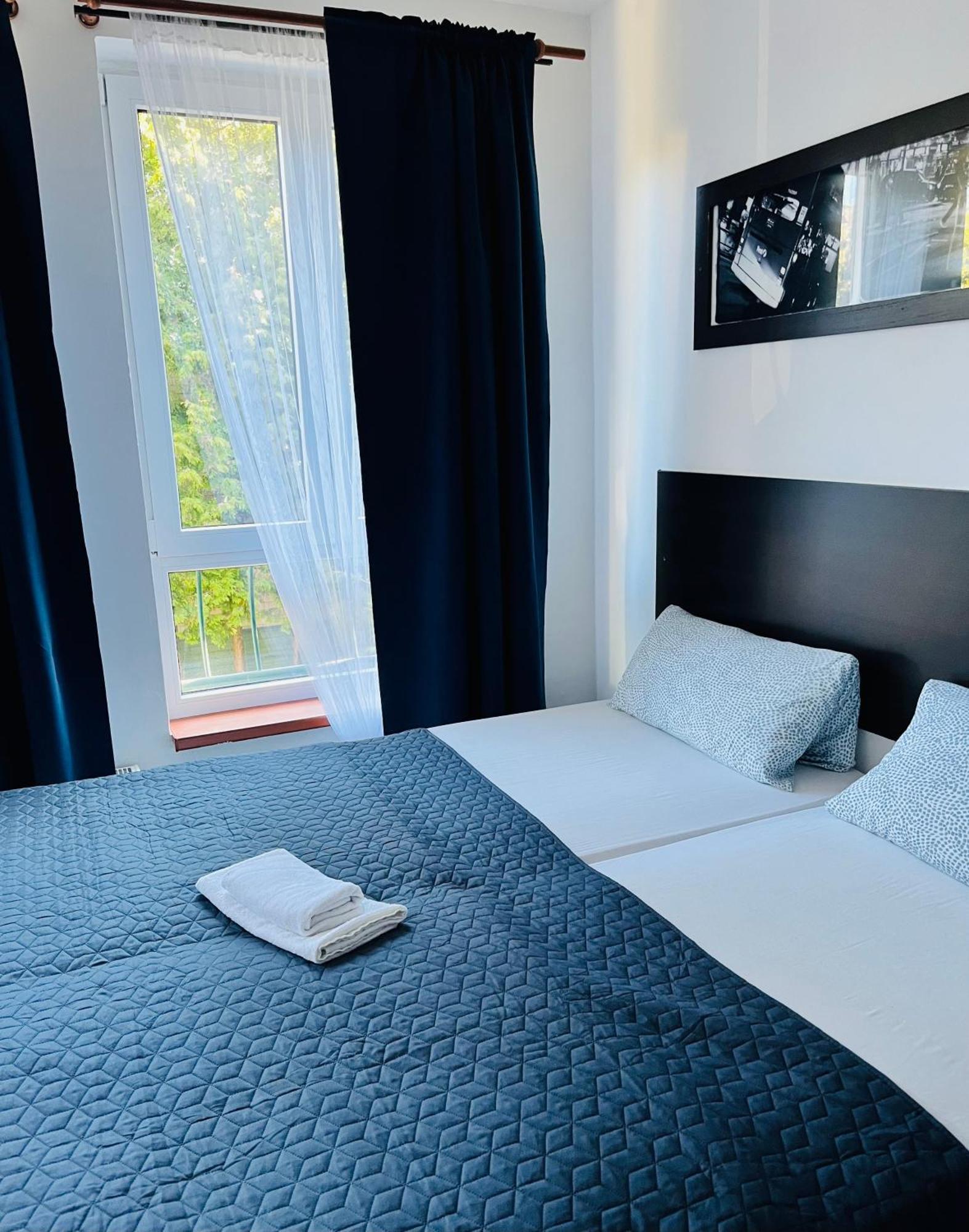 Art Hotel Chomutov Luaran gambar
