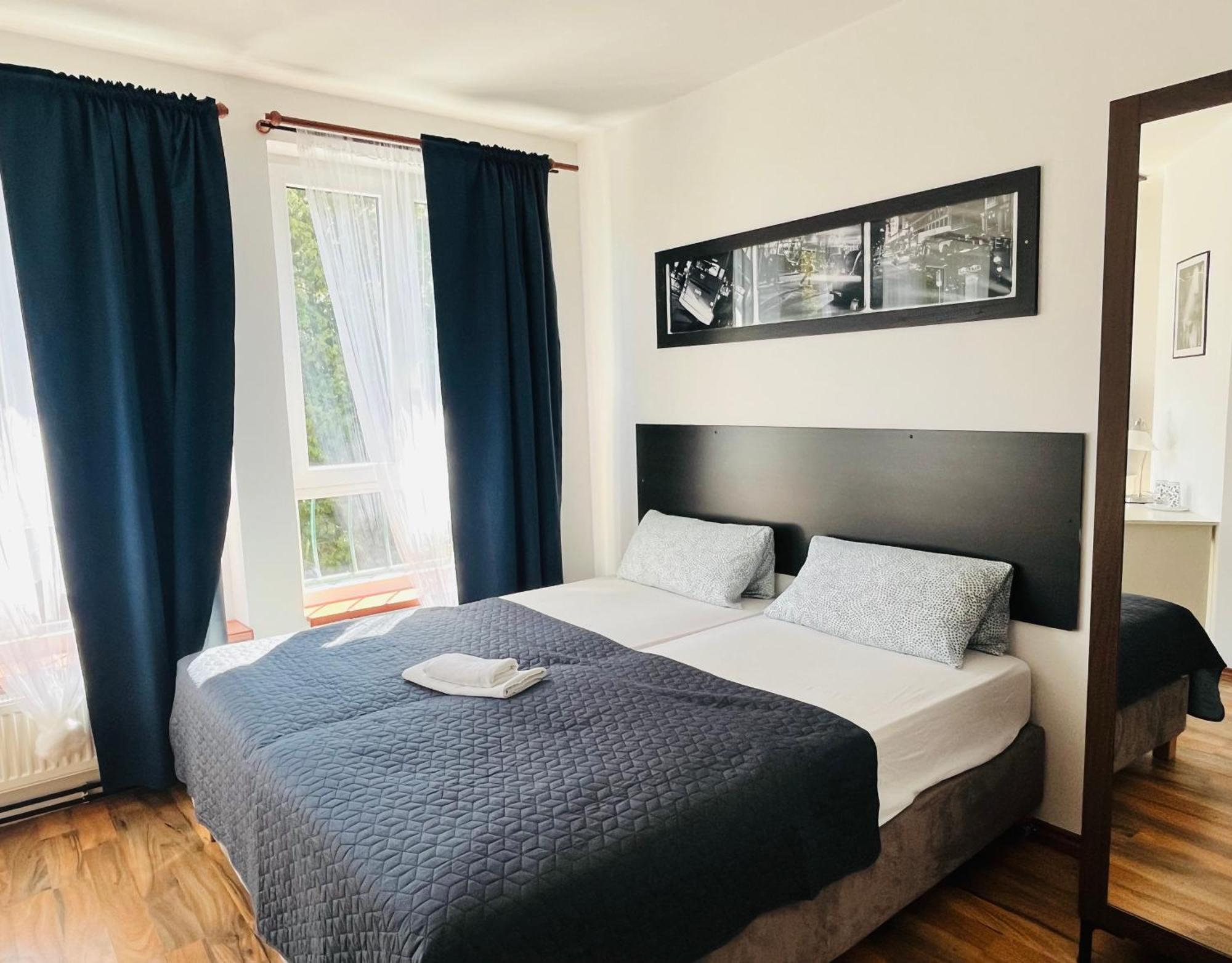 Art Hotel Chomutov Luaran gambar