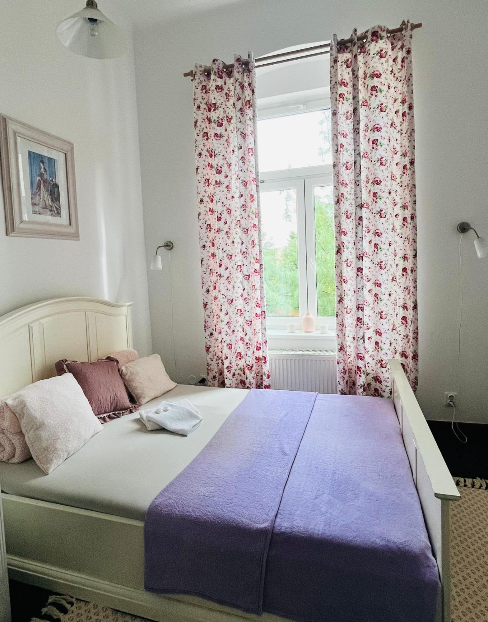 Art Hotel Chomutov Luaran gambar