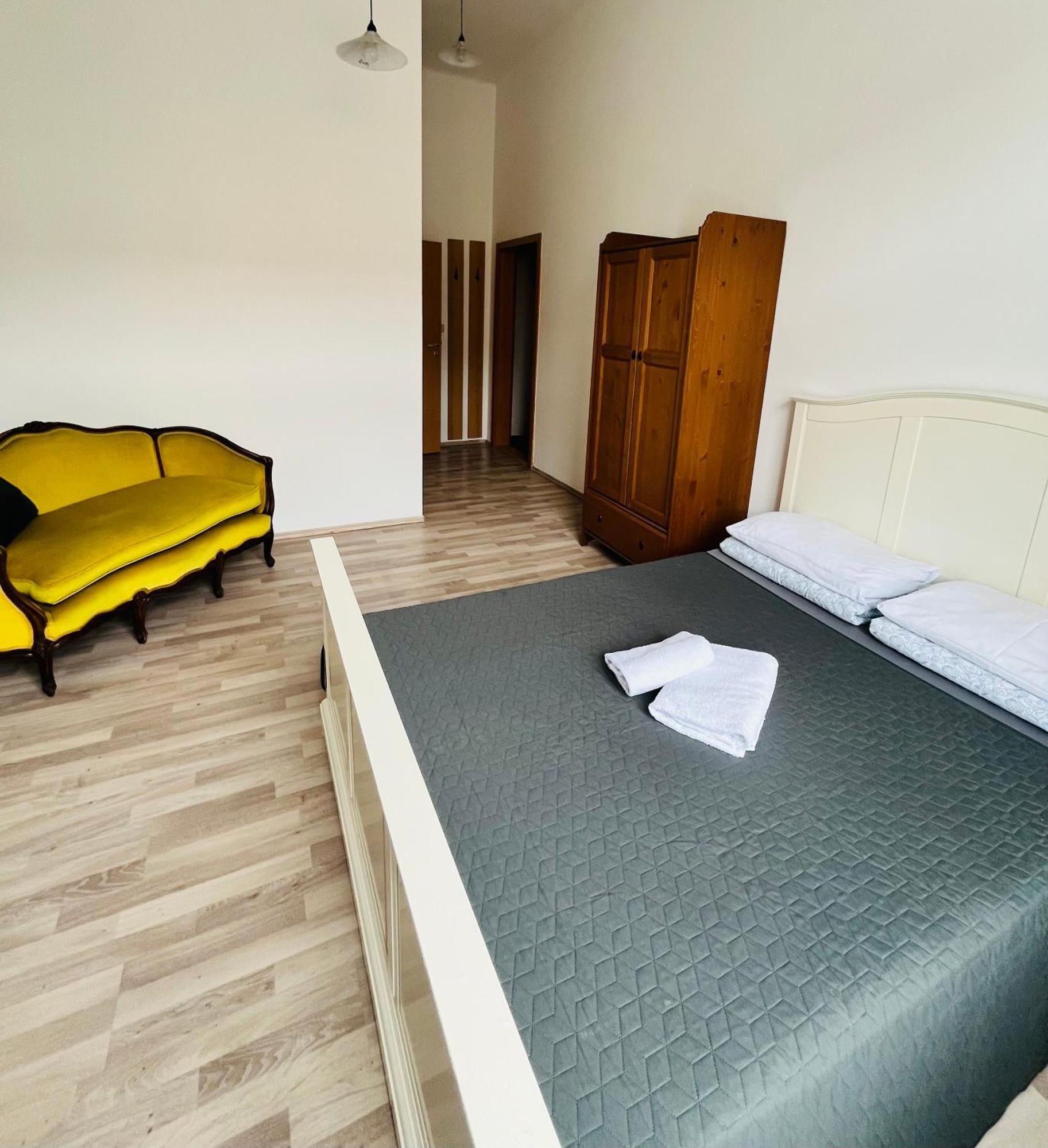 Art Hotel Chomutov Luaran gambar